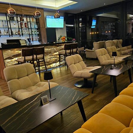 Glorius Hotel Wełes Zewnętrze zdjęcie